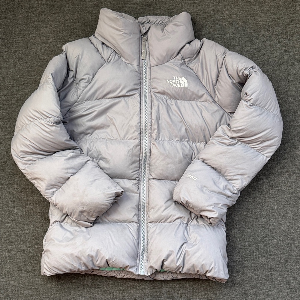 The North Face Kids Puffer Jacket in Light Gray